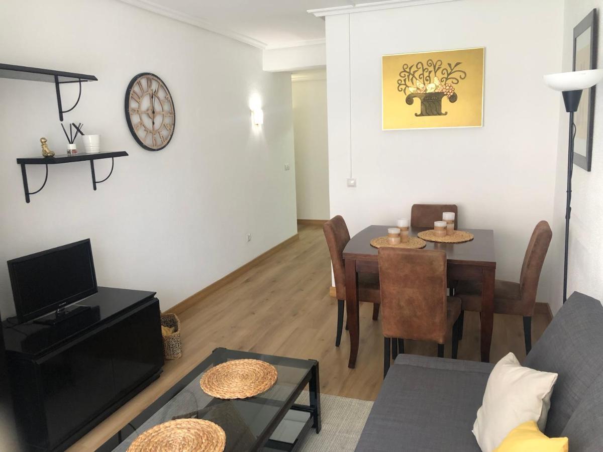 Apartamento Oviedo Proximo Inst Oftalmologico Fdez-Vega ภายนอก รูปภาพ