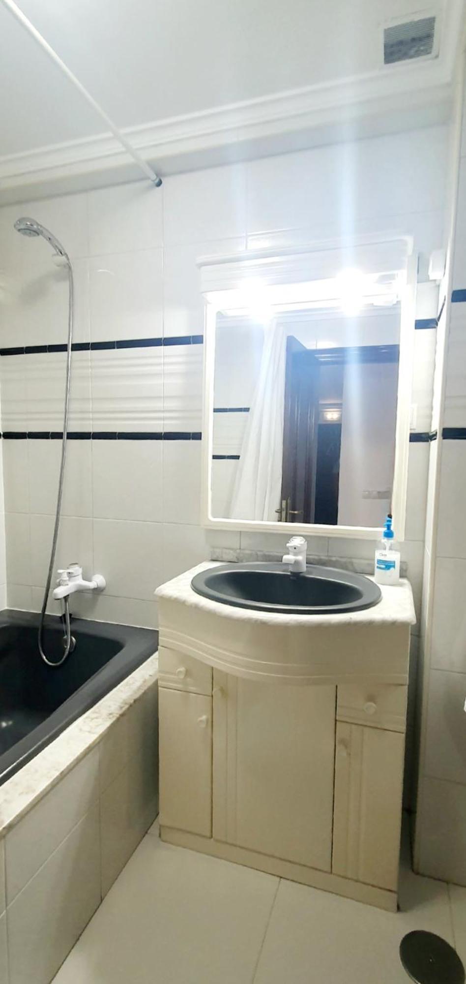 Apartamento Oviedo Proximo Inst Oftalmologico Fdez-Vega ภายนอก รูปภาพ